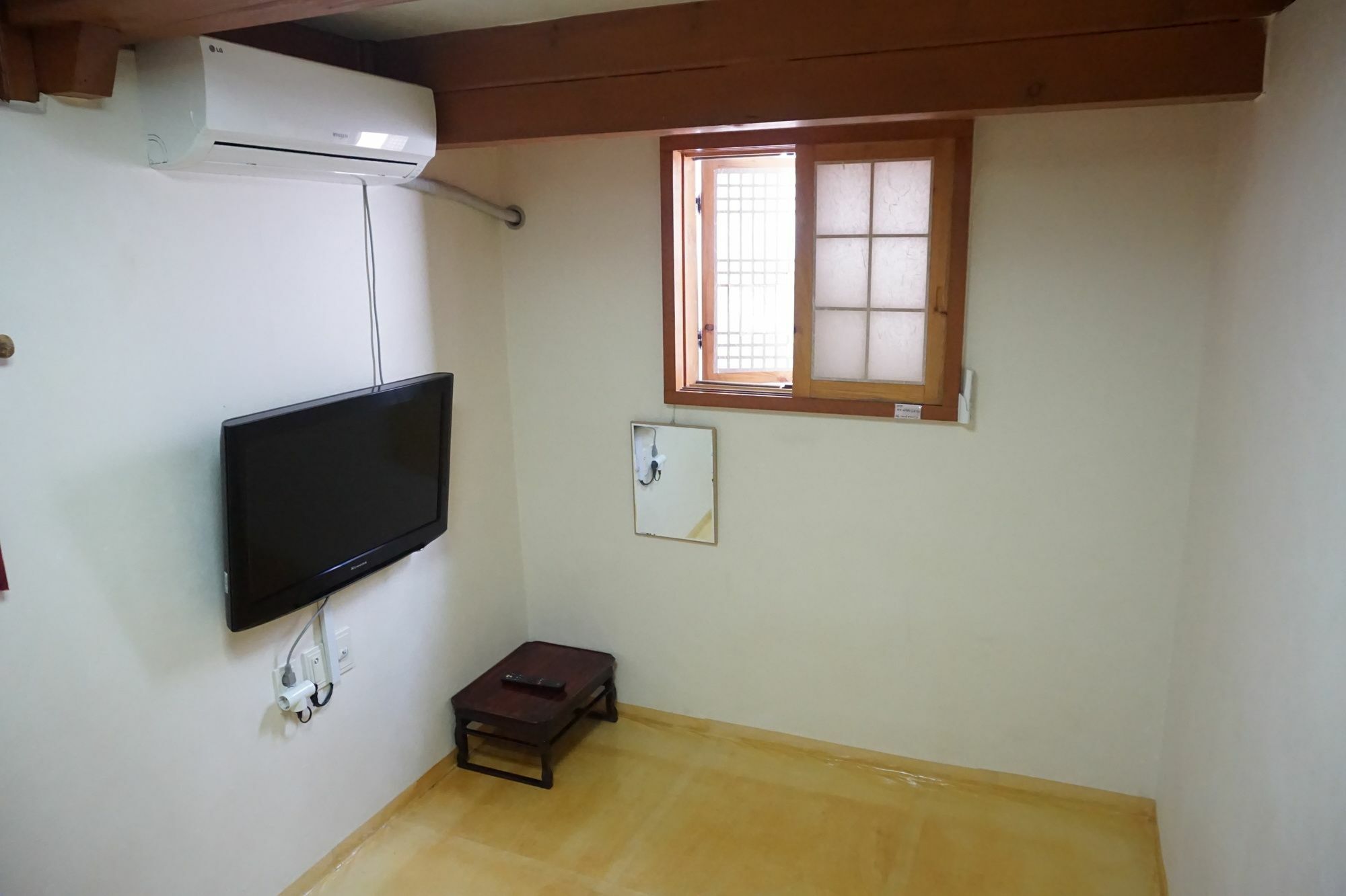 Han Hanok Guesthouse Szöul Kültér fotó